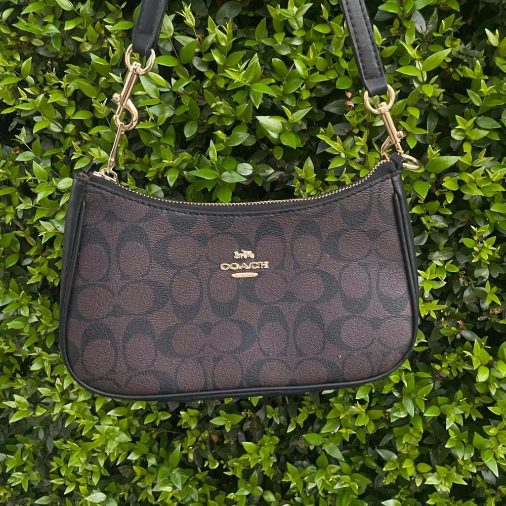 Coach Dark Brown and Black Shoulder Bag